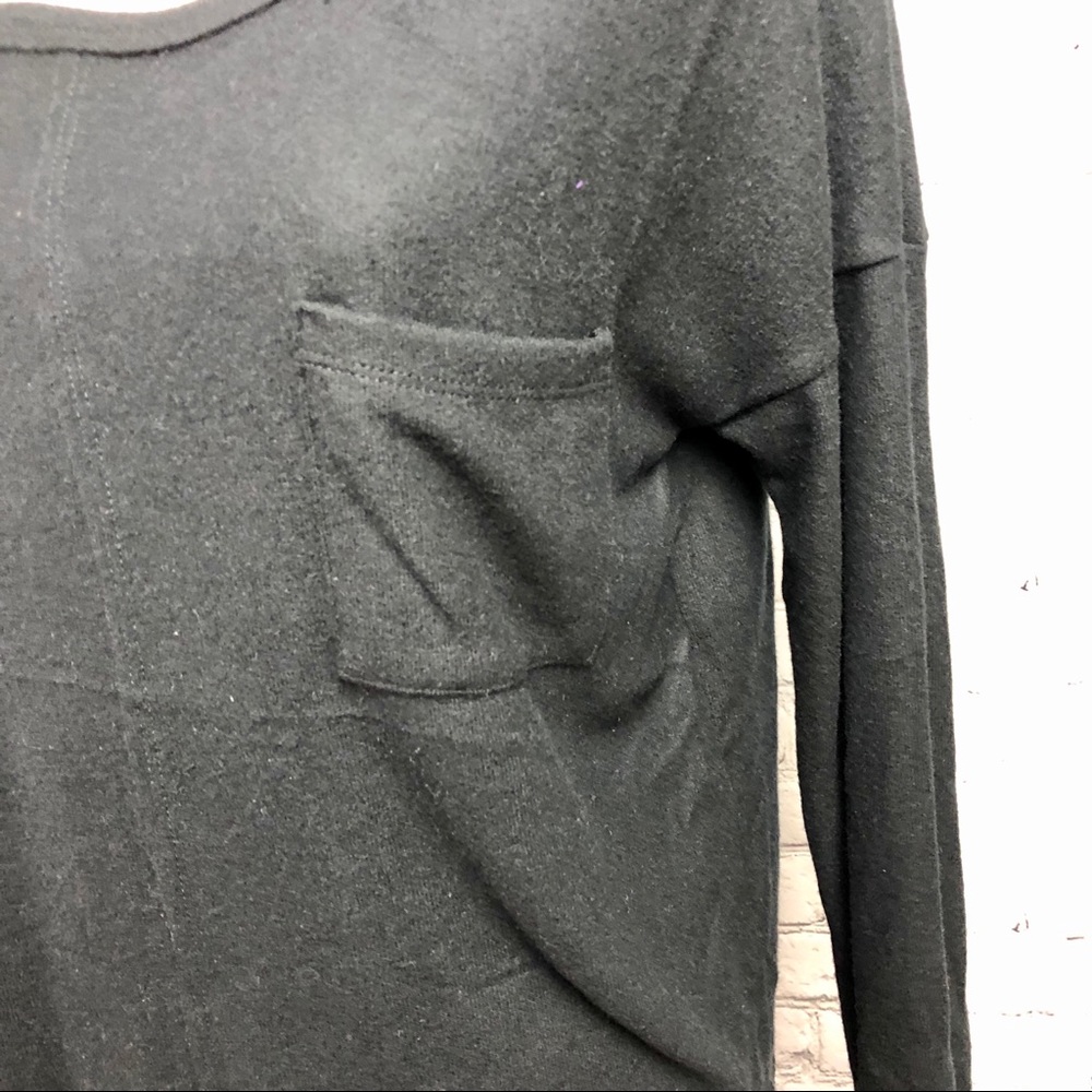 NWOT Caslon Brushed Fabric Pocket Top - Picture 4 of 6